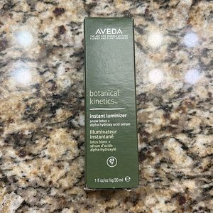 Aveda Luminizer